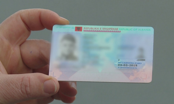 Udhëtim me karta ID nëpër Ballkan/ Mediat serbe: realizohet deri në fund të  vitit - Top Channel