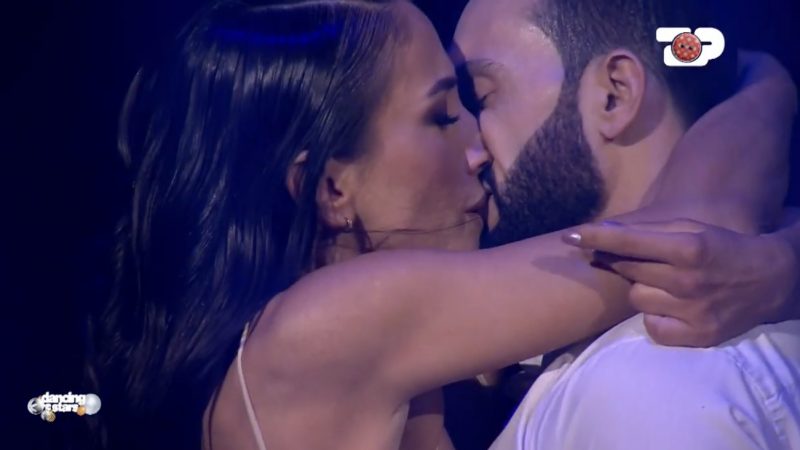 Elhaida Dani dhe Lediani rrëmbejnë 40 pikët e para për gjysmëfinalen e  Dancing With The Stars - Top Channel