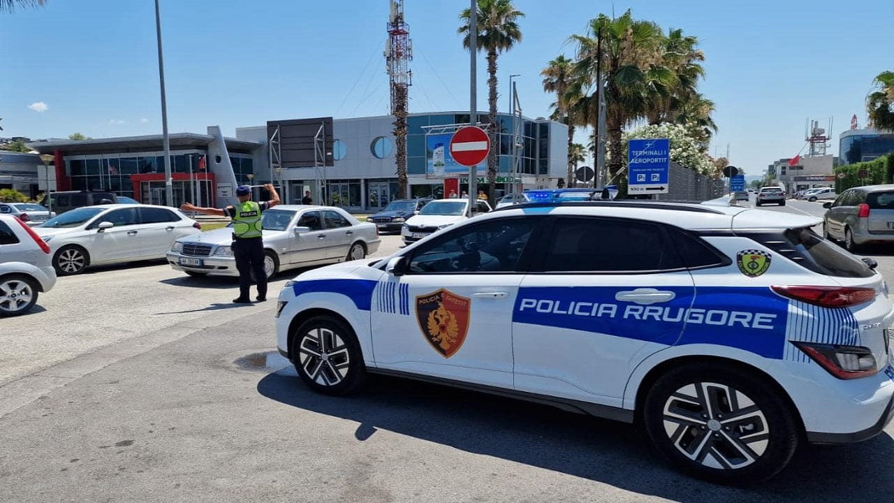 Në krye të detyrës në temperatura të larta, Rama: Mirënjohje ndaj çdo efektivi të Policisë Rrugore dhe Bashkiake