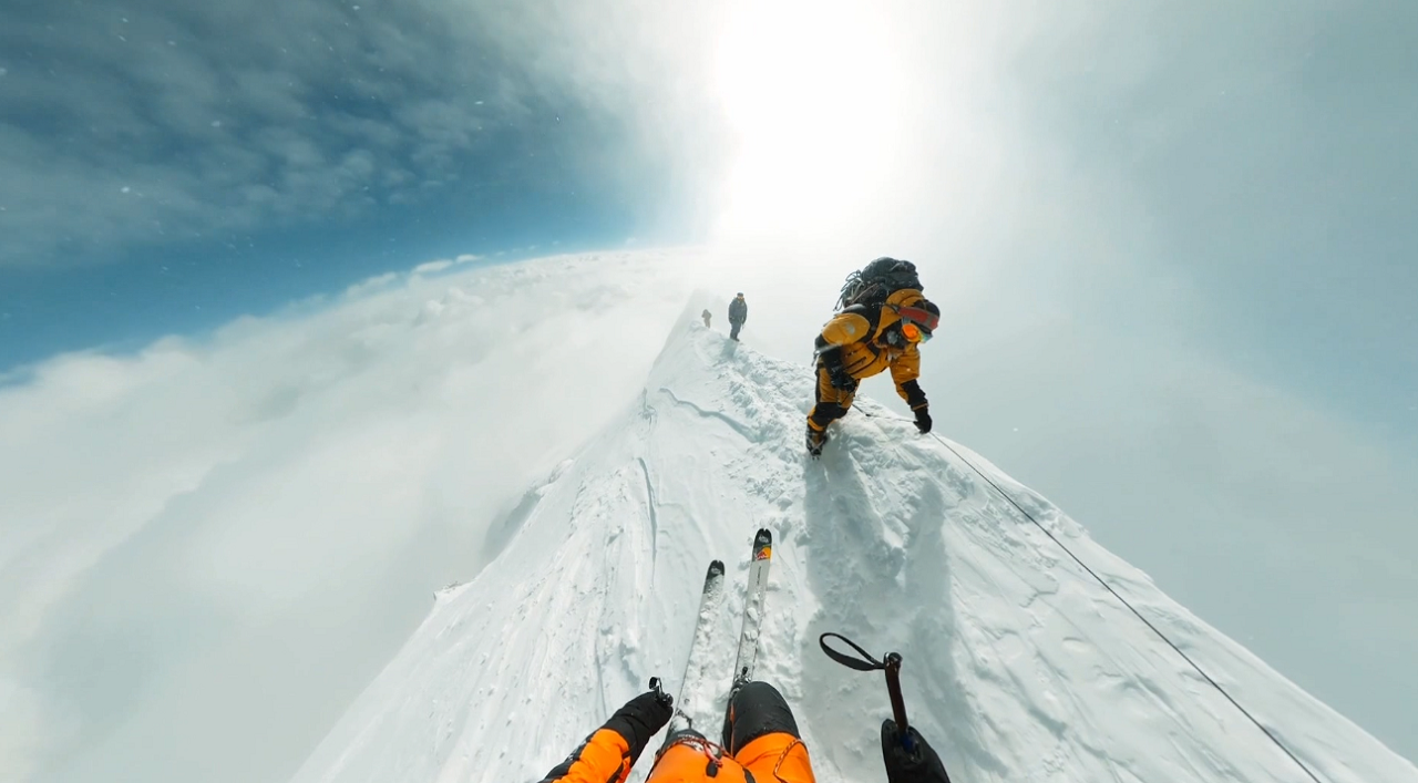 Skiatori i maleve më të larta! Polaku Andrezj Barigel zbriti me ski majën Gasherbrum I nga 8,080 metra e lartë