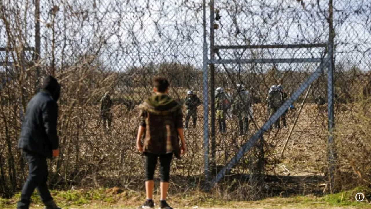 “Malet janë plot me ta”/ Gjuetarët e emigrantëve tregojnë “trofetë” e kapur gjatë sezonit të zjarreve në Greqi