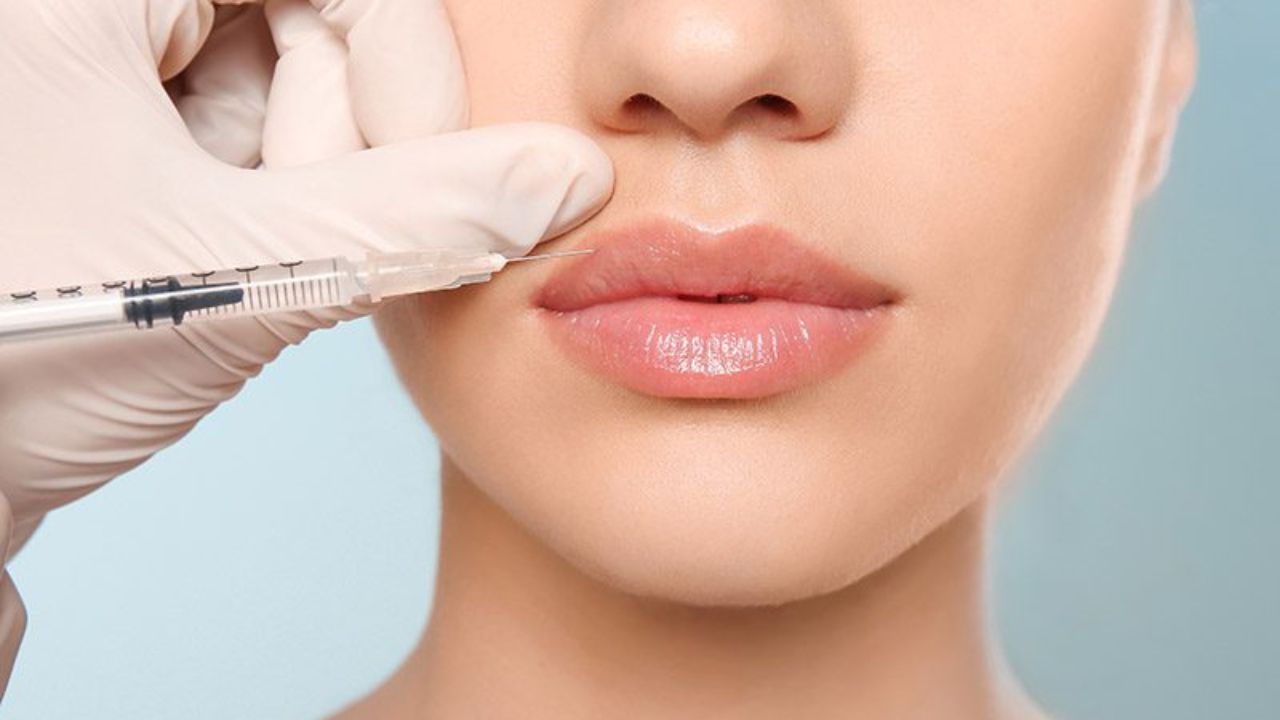 Rregullore të paqarta në kirurgjinë kozmetike: Dentistë e infermierë kryejnë “filler” e “botox”