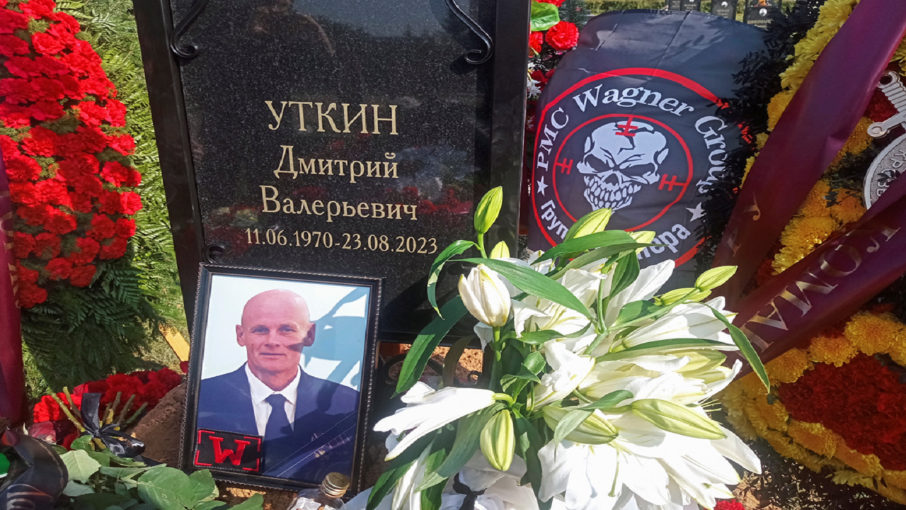 Pas Prigozhin, edhe bashkëthemeluesi neo-nazist i Wagner varroset afër Moskës