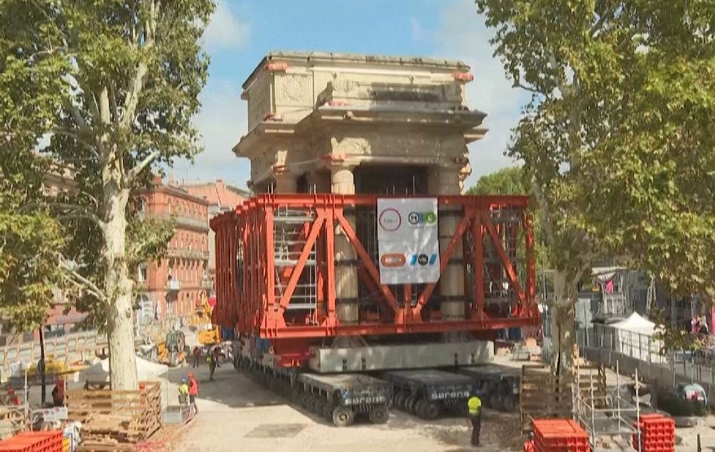 Franca zhvendos memorialin 950-ton për linjën e re të metrosë në Toulouse (fotot)