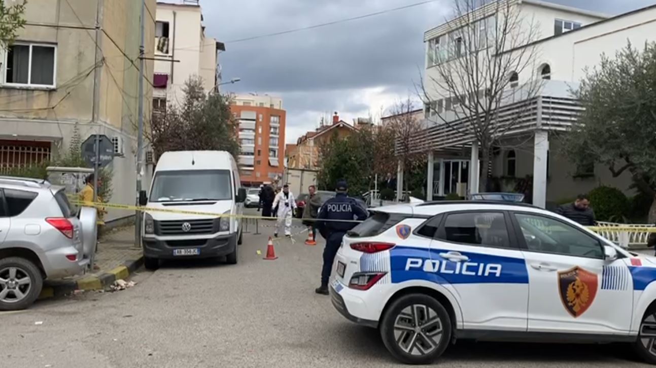 Plagosje me armë zjarri në Tiranë, policia identifikon autorin