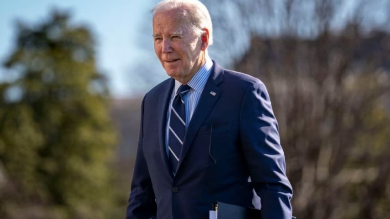 Presidenti Biden i gatshëm të takojë republikanët për ndihmën për Ukrainën