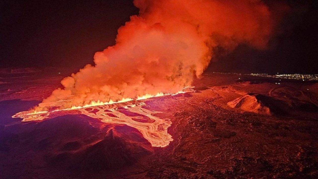 Shpallet gjendja e jashtëzakonshme në Islandën jugore! Ndodh shpërthimi i fuqishëm i vullkanit, nëse llava derdhet në det, lëshon gazra vdekjeprurëse