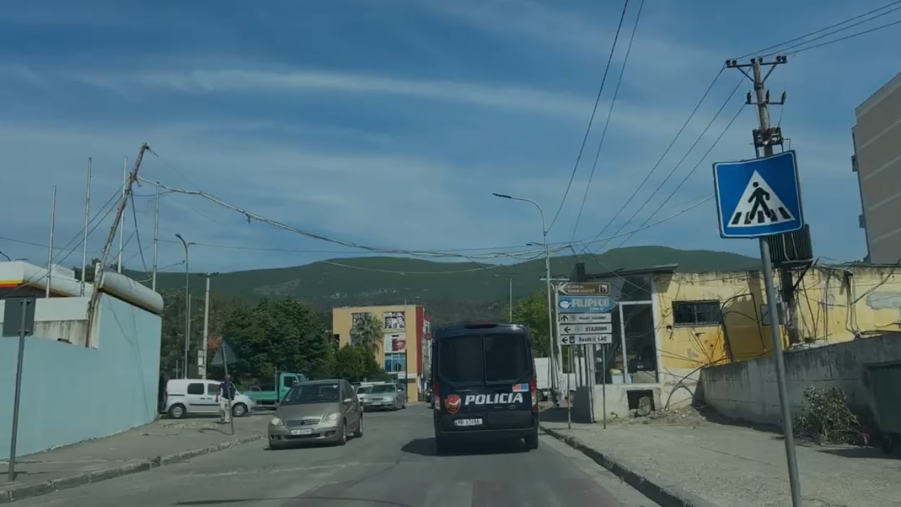 te-shtenat-me-arme-zjarri-ne-lac-zbulohet-identiteti-i-pese-personave-te-plagosurve