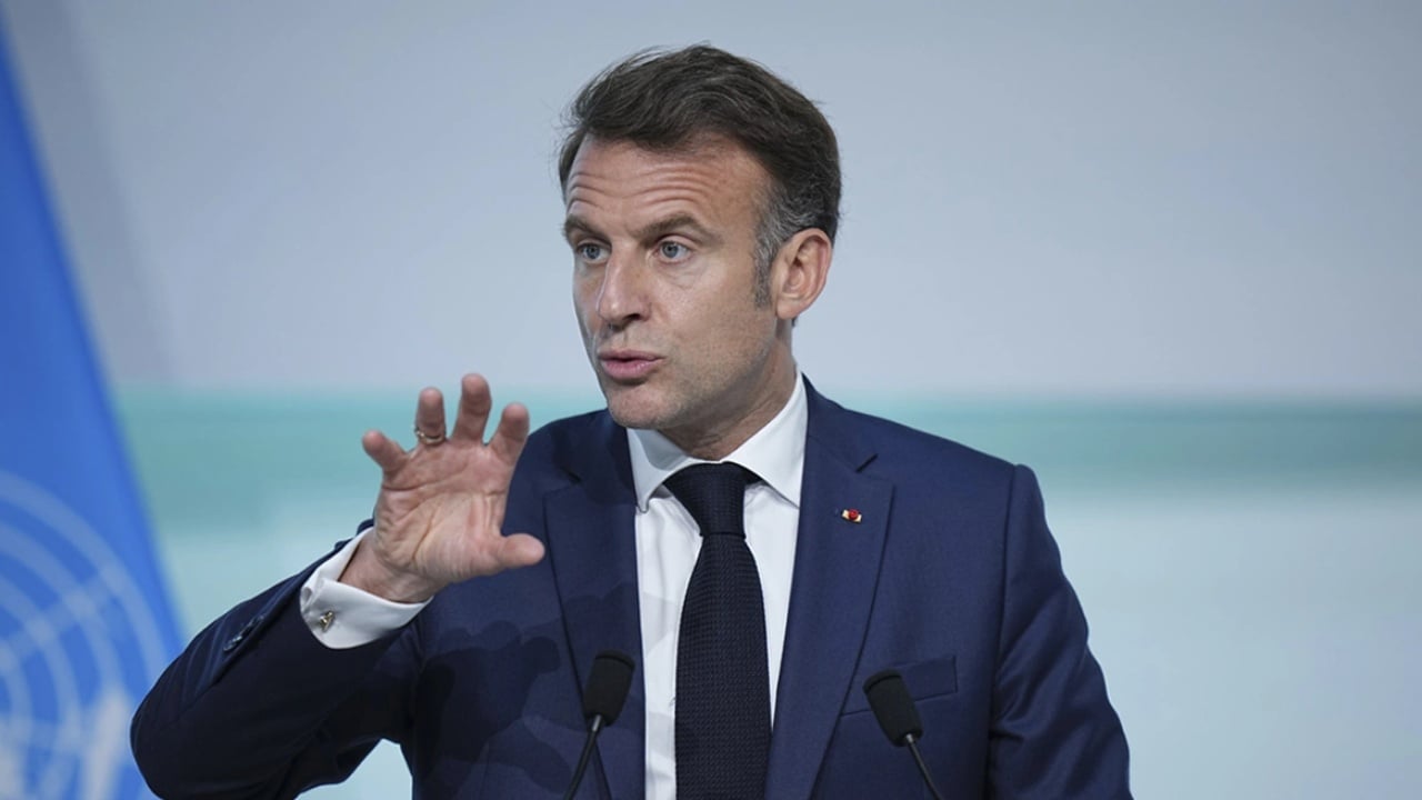  Lufta tregtare e imponuar nga Trump  absurditet   Macron  Tarifat pengojnë luftën kundër varfërisë