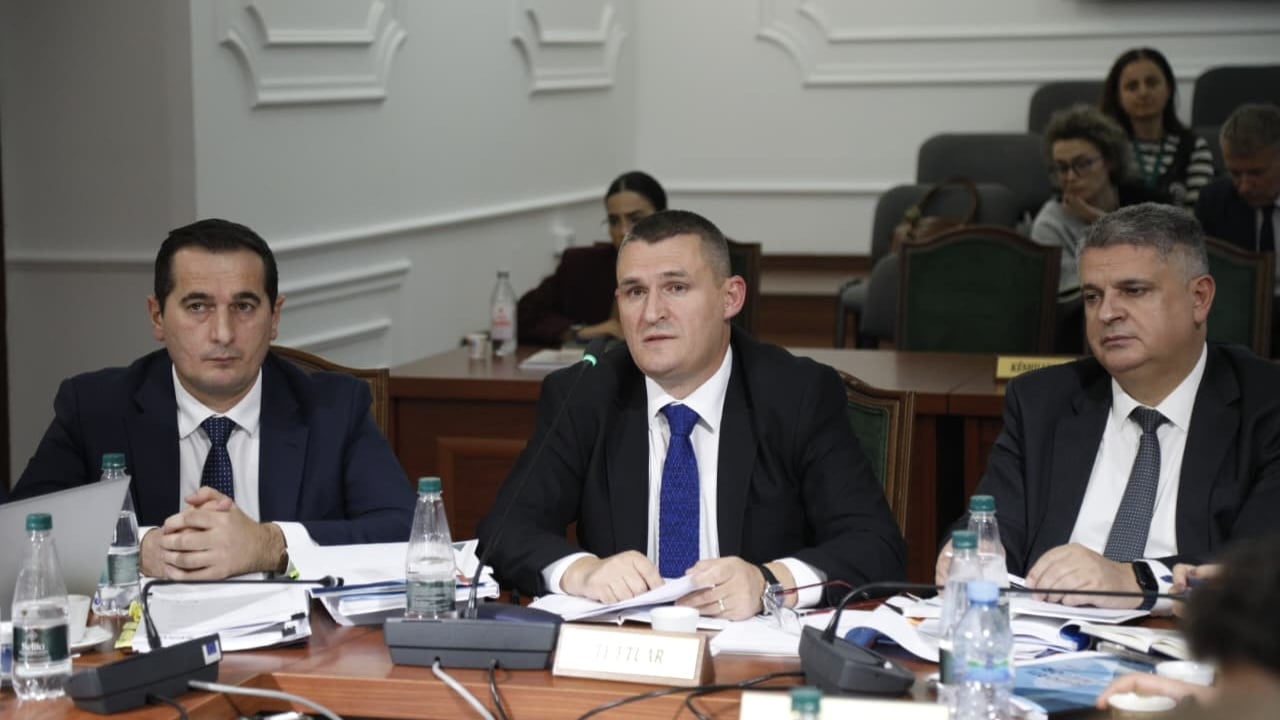 Ka nisur SPAK hetim për  Arubën   Dumani i përgjigjet deputetes së PD  Nuk e njoh si çështje