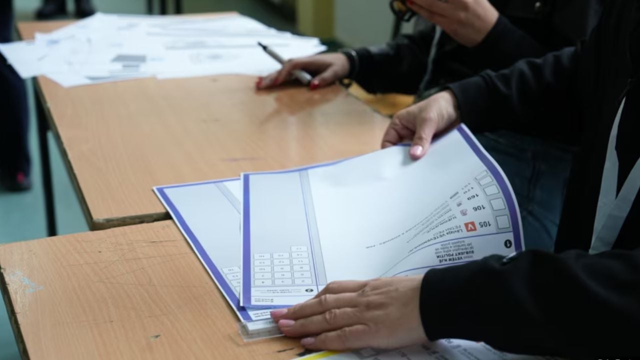 Nesër balotazhi i zgjedhjeve lokale në Kosovë  votohet në 18 komuna