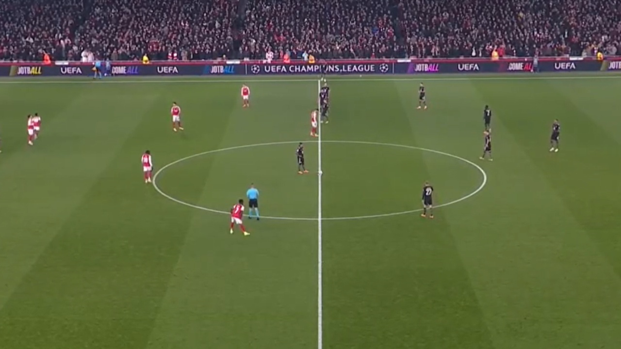 live-arsenal-bayern-dy-pretendente-zbresin-ne-fushe-per-tre-piket-nis-dueli-ne-londer