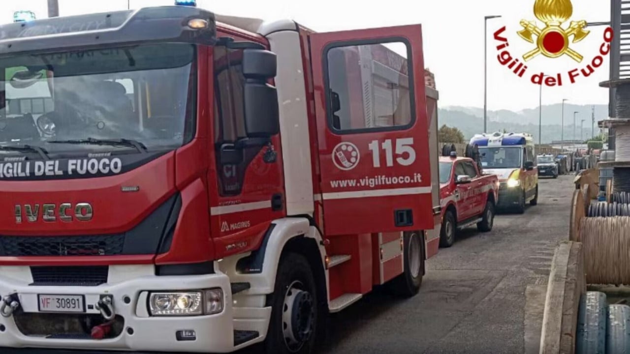 zjarr-ne-nje-azil-pleqsh-ne-rome-humb-jeten-nje-87-vjecare-kater-te-plagosur-si-pasoje-e-asfiksimit