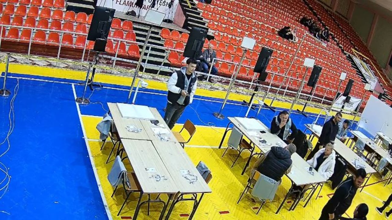 Fillon procesi i numërimit në Vlorë  kutitë e votimit të shpërndara në katër KZAZ