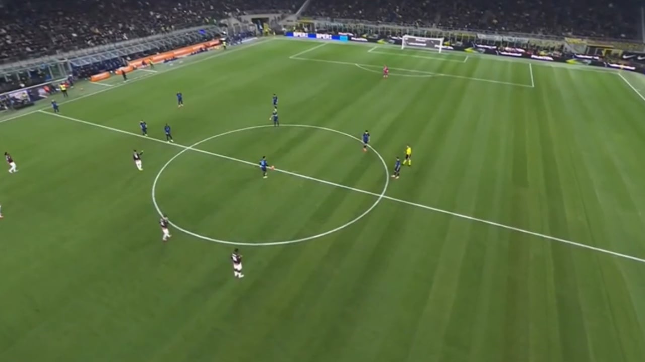 Live Inter Milan  Zikaltrit më kërkues  Acerbi ndalet nga shtylla