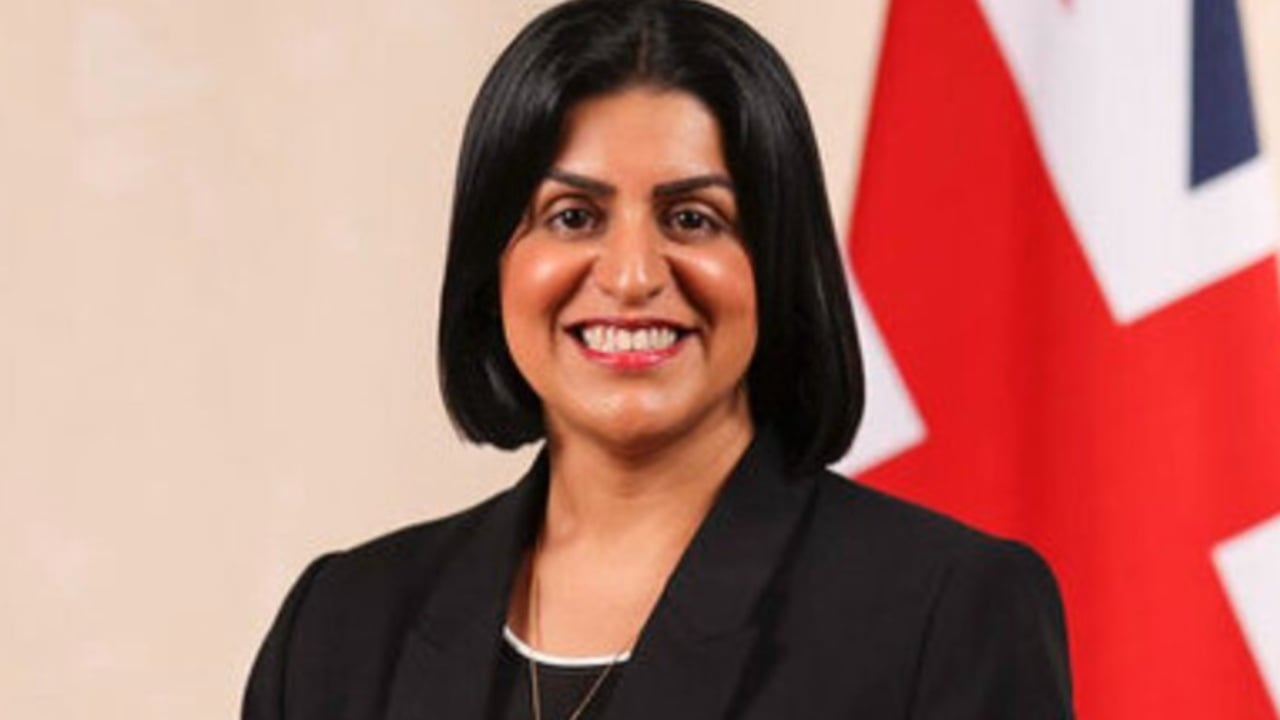 Preken shqiptarët  Anglia ashpërson ligji emigracionit  Top Channel sjell ndryshimet