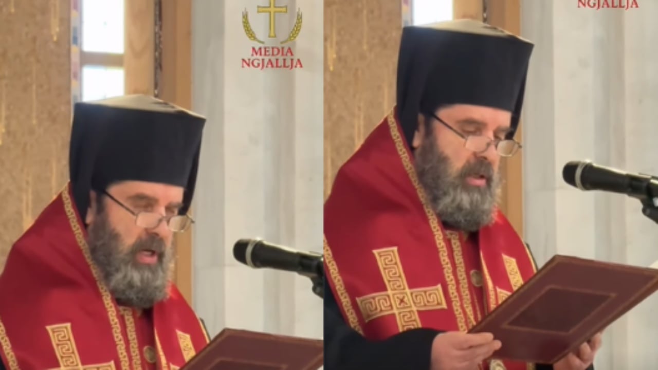 Festimet për 28 Nëntorin  Kisha Orthodhokse Autoqefale e Shqipërisë mban meshën për  Dhoksologjisë së Flamurit 