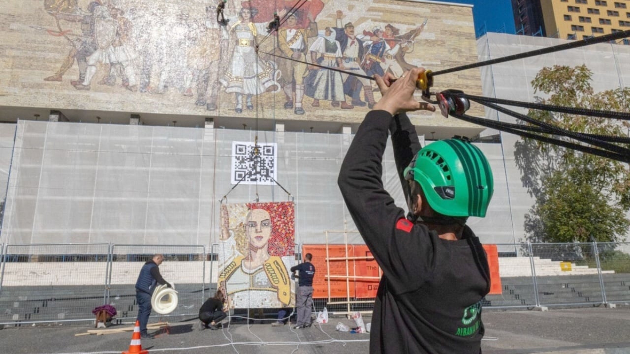 debati-per-mozaikun-ne-tirane-studiuesi-auron-tare-nuk-eshte-provokim-per-ligjin-e-miratuar-ne-kuvend-por