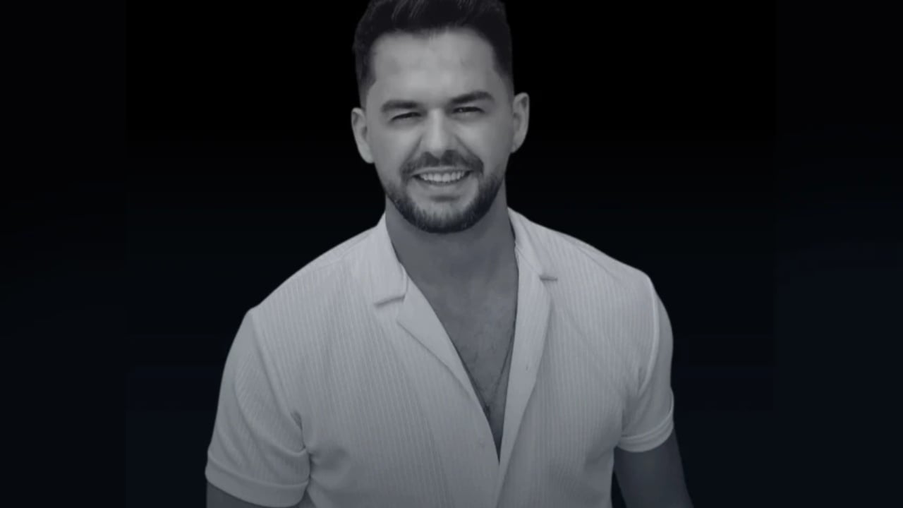 Ndarja e papritur nga jeta e Shpat Kasapit  kush është artisti që la gjurmë në muzikën shqiptare për më shumë se dy dekada