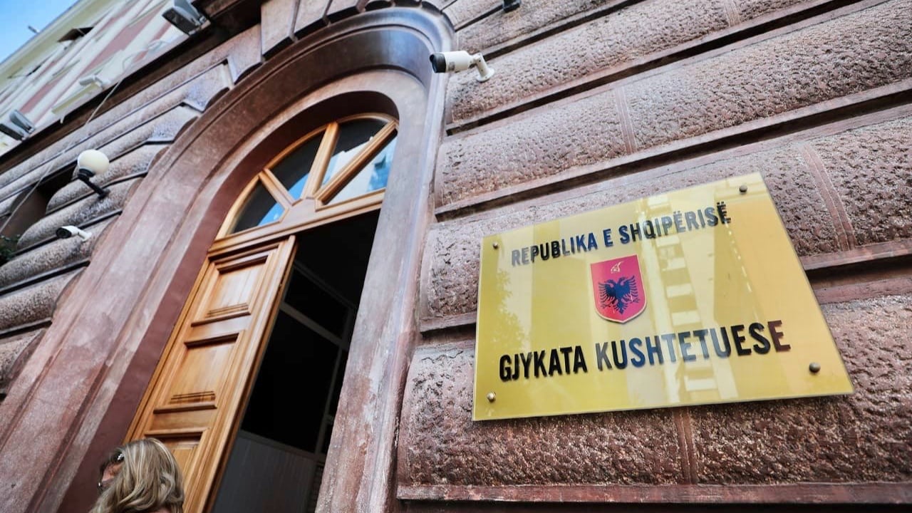 Ankimimi i votimit në Gjykatën e Lartë  Gjykata Kushtetuese rrëzon kërkesën e Naureda Llagamit