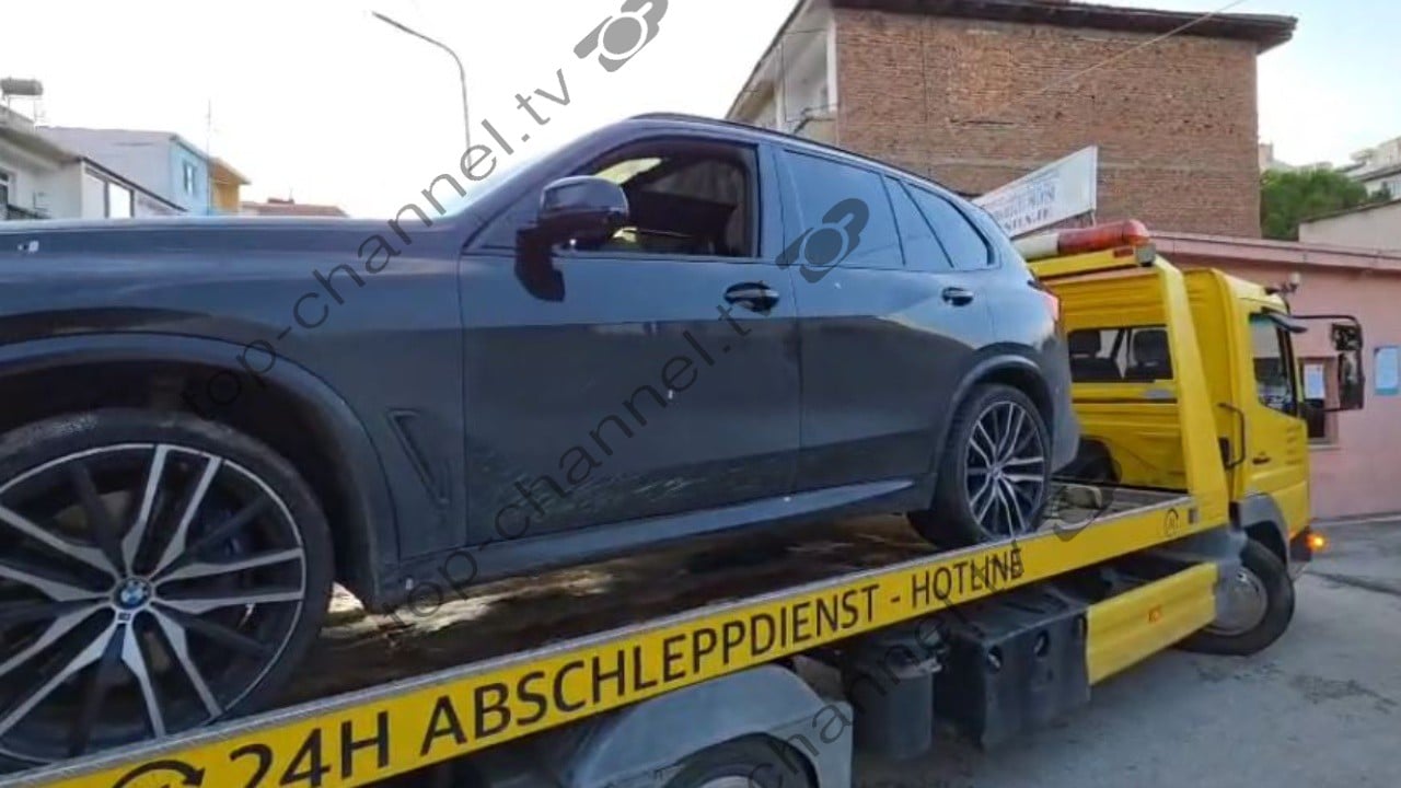 atentati-ne-lushnje-pamjet-e-automjetit-te-julian-sules-bmw-kudo-me-shenja-plumbash