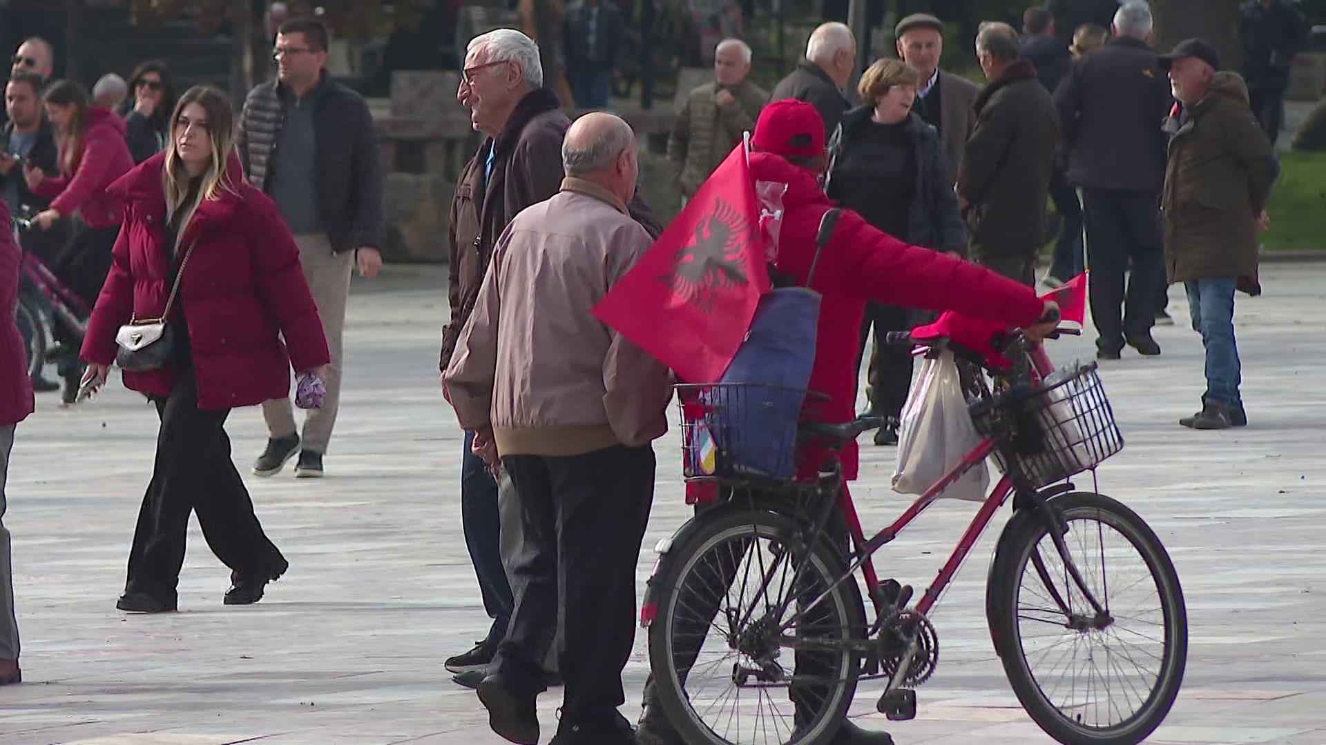 festat-e-nentorit-kater-dite-pushim-per-administraten-dhe-shkollat