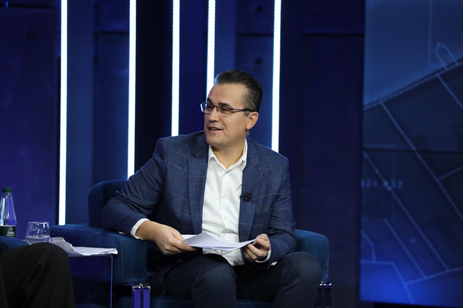 shkelja-e-procedurave-per-verifikimin-e-integritetit-te-gjyqtarit-asim-vokshi-rakipllari-sqaron-ne-top-story-dokumentin-me-informacionin-e-klasifikuar