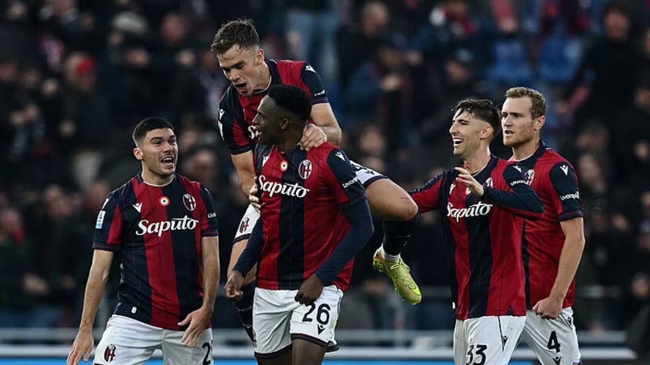 hap-i-gabuar-i-napolit-ne-garen-per-titull-ekipi-i-contes-mposhtet-ne-transferte-nga-bologna-dhe-humb-kreun