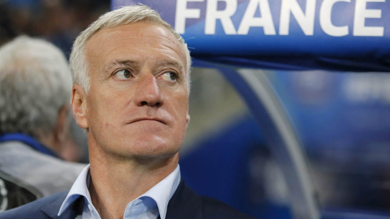 Trajneri i Francës  Didier Deschamps  zbulon të ardhmen  Një skuadër saudite më ka kontaktuar