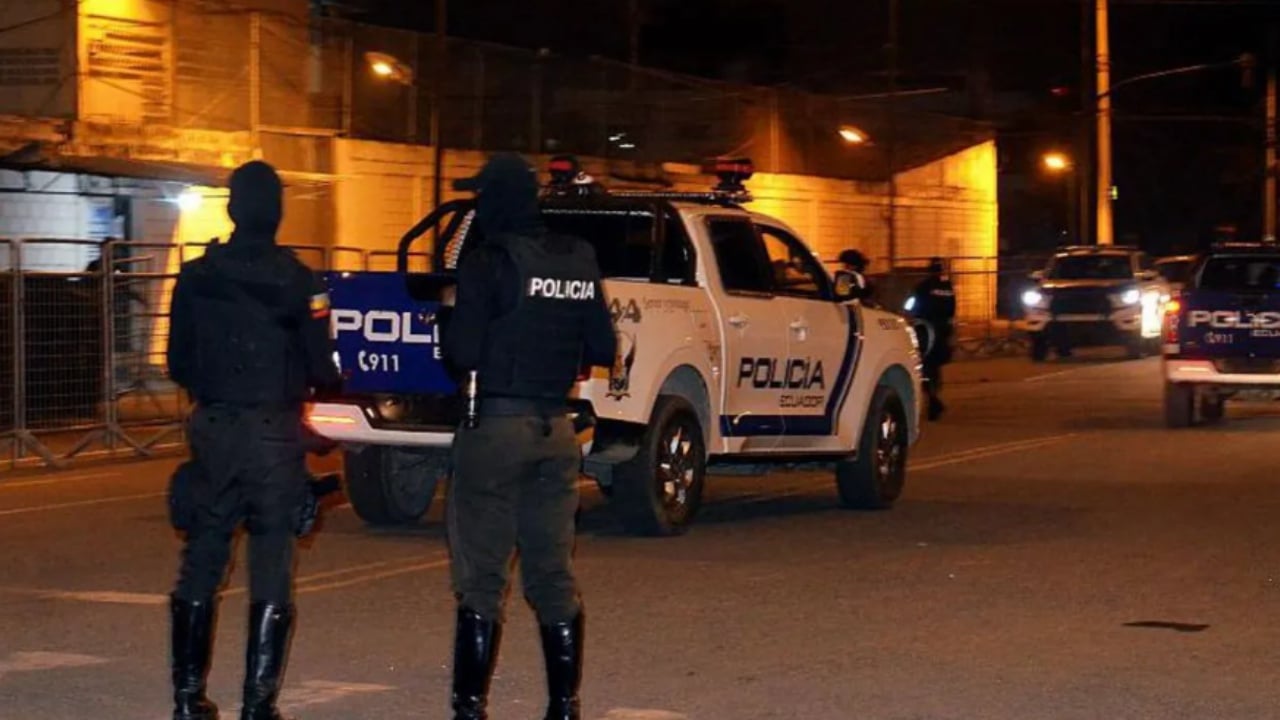 perplasja-e-bandave-rivale-ne-nje-burg-ne-ekuador-31-te-vdekur-dhe-dhjetera-te-plagosur