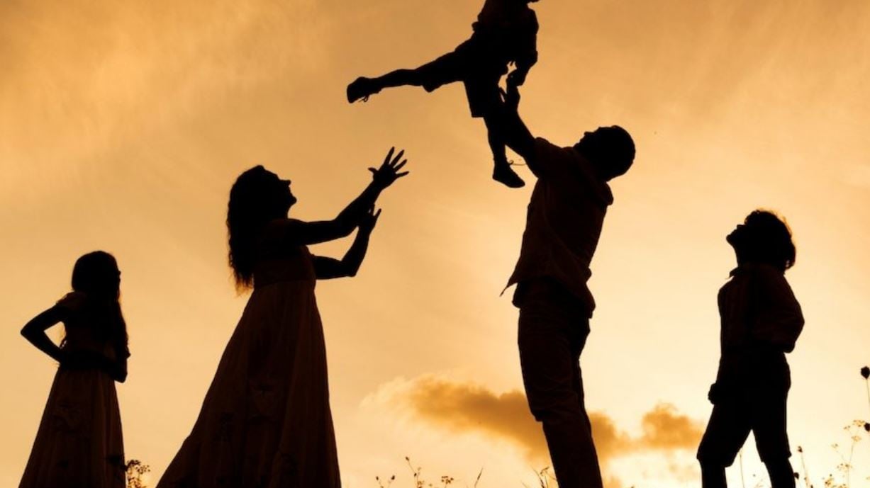 sa-kohe-pas-femijes-se-pare-duhet-ta-lindesh-femijen-e-dyte-studiuesit-e-kane-nje-pergjigje