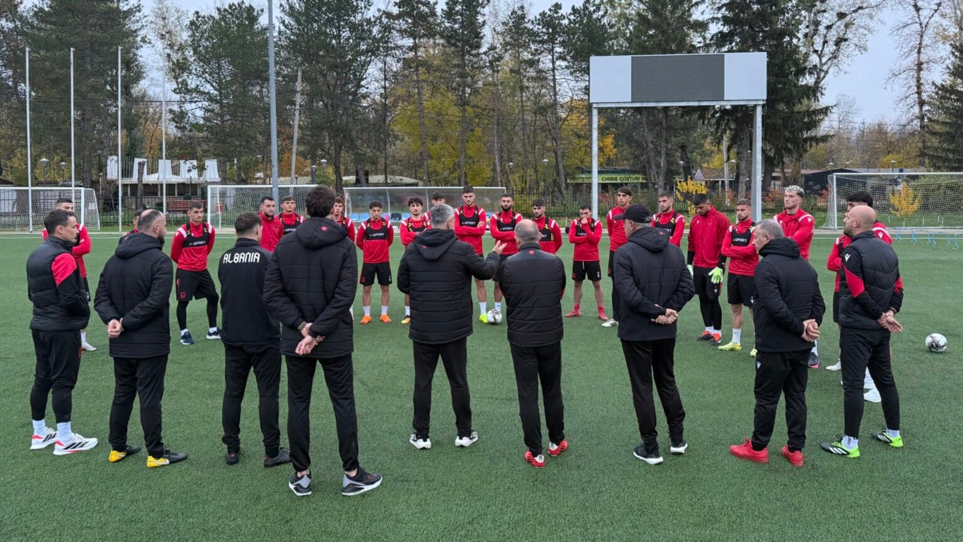 Kombëtarja U21 dhe miqësorja me Moldavinë  Kurti dhe Alili  Në fushë për të fituar çdo ndeshje