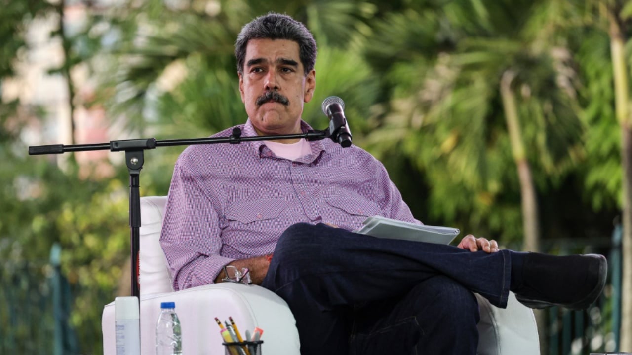  Kërcënimi i regjimit të Maduros   SHBA ja paralajmëron kompanitë ajrore që fluturojnë mbi Venezuelë  Rrezik në ajër