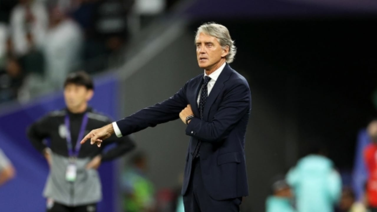 Mancini kthehet në Gjirin Persik  pranon ofertën e Al Sadd në Katar  ja detajet e marrëveshjes