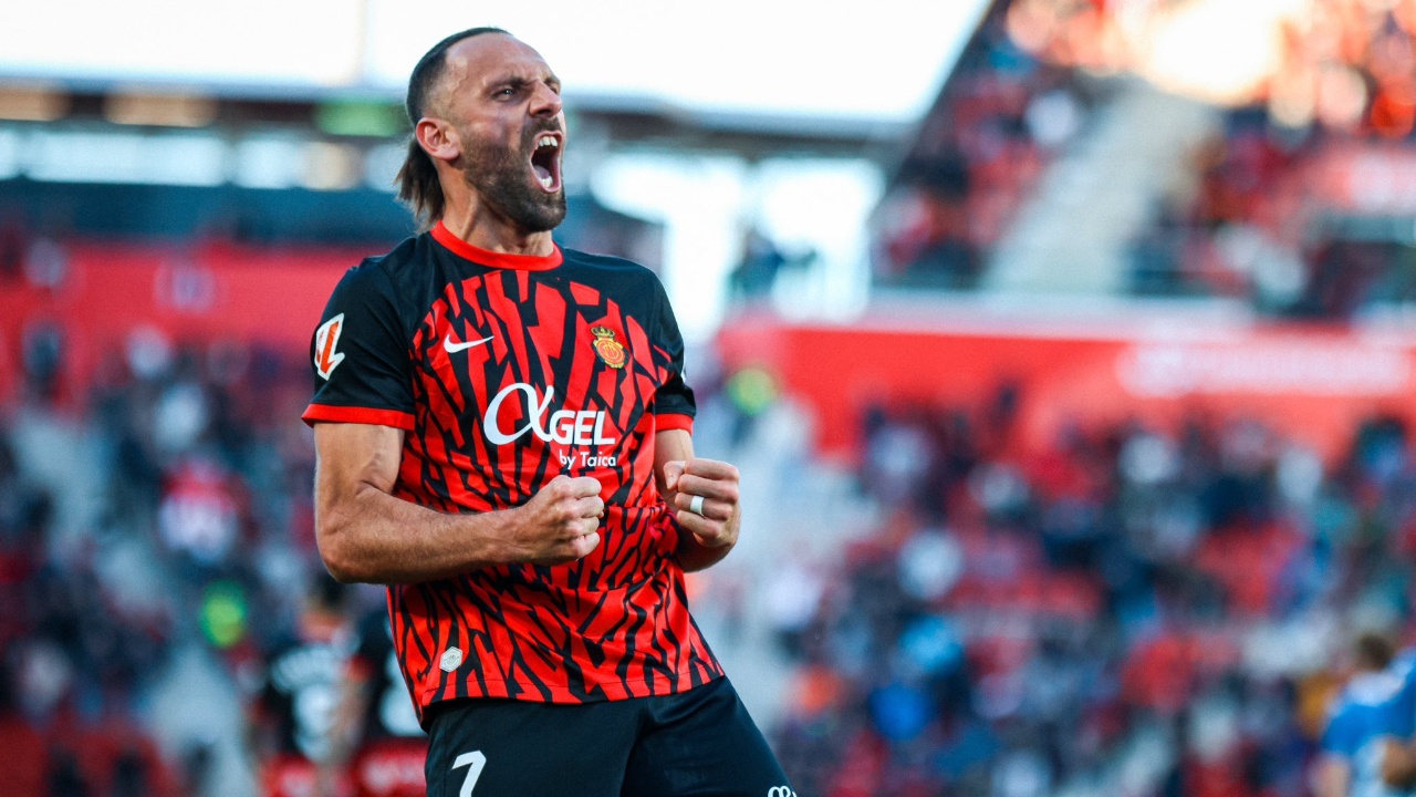 Video   Pirati  Muriqi shkëlqen me dy gola në katër minuta  por skuadra e tij e lë në  baltë 