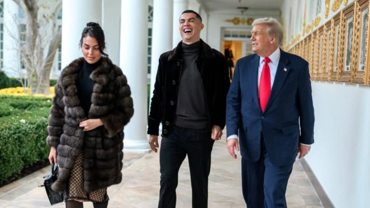 Trump i bëri  cicëronin  Cristiano Ronaldos në Shtëpinë e Bardhë  Vizita që ndau fansat e tij    shihni fotot