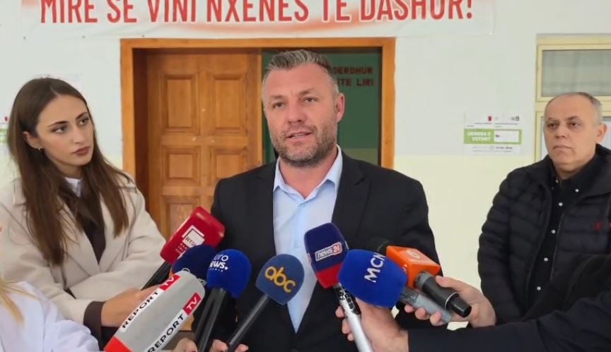 Kandidati i Shqipëria Bëhet në Cërrik  Po intimidohen votuesit  i bëj thirrje policisë së Shtetit të marrë masa