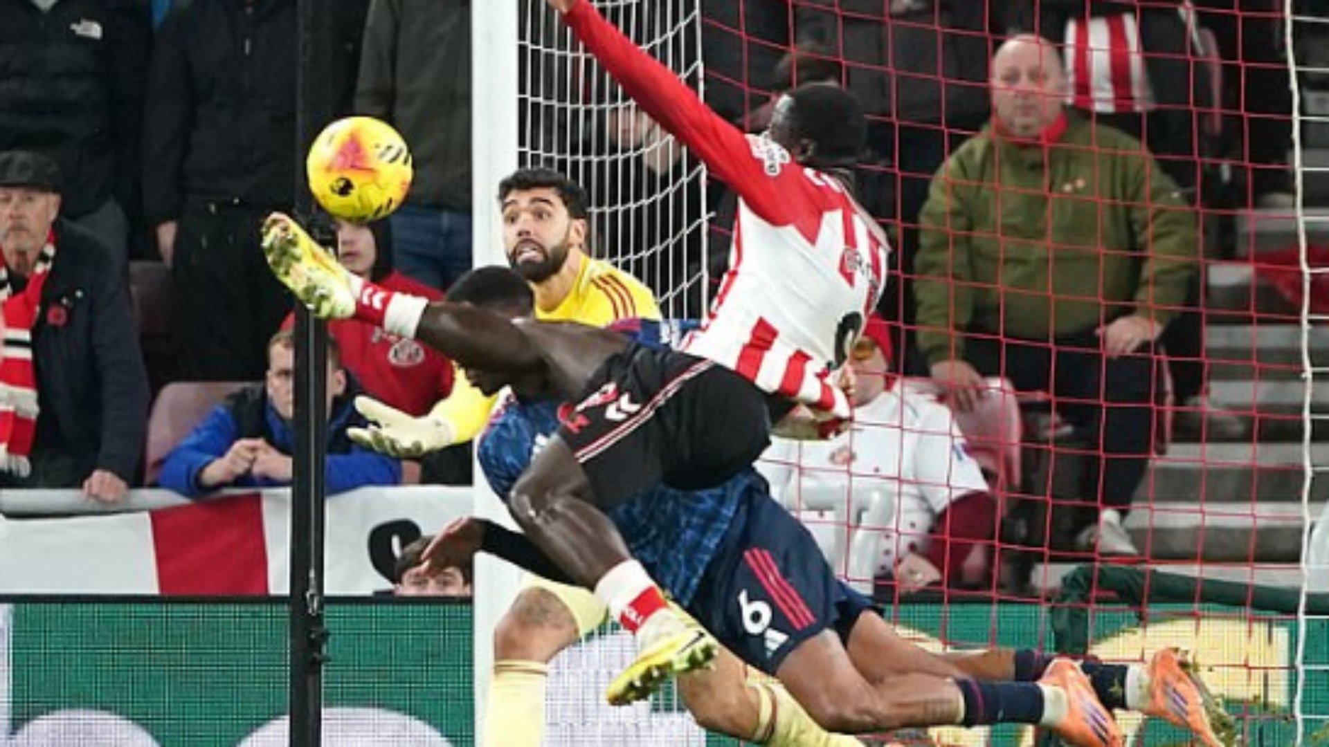 sunderland-i-granit-xhakes-frenon-dhe-arsenalin-barazim-2-2-ne-frymen-e-fundit