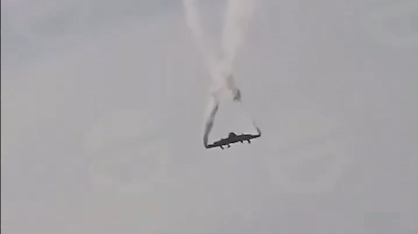 Rrëzimi i avionit ushtarak turk në Gjeorgji  ministria e mbrojtjes  Asnjë i mbijetuar  mjeti u shpërbë në ajër para se të binte