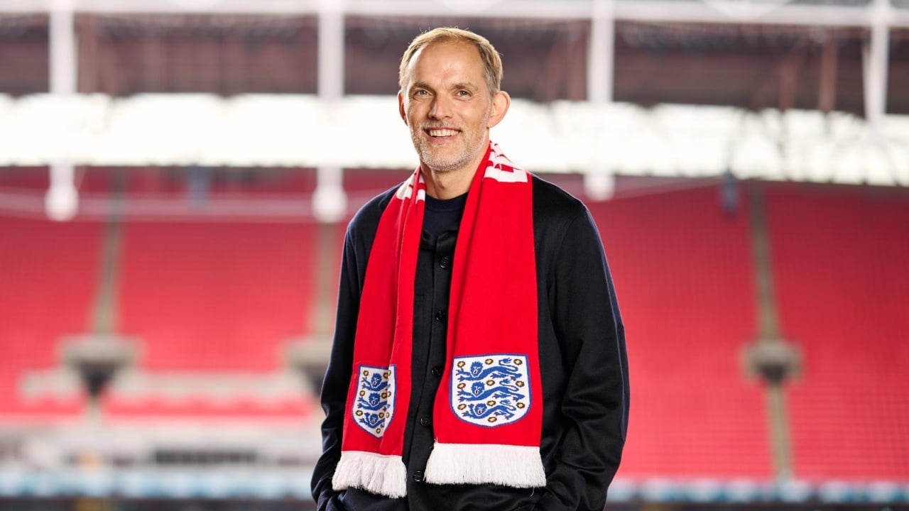 Deklarata e çuditshme e Thomas Tuchel  trajneri gjerman pohon se mund të këndojë himnin britanik në Botëror