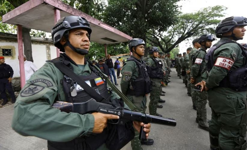 Venezuela njofton  mobilizim masiv  të forcave ushtarake teksa anija luftarake më e madhe e Amerikës lundron në rajon