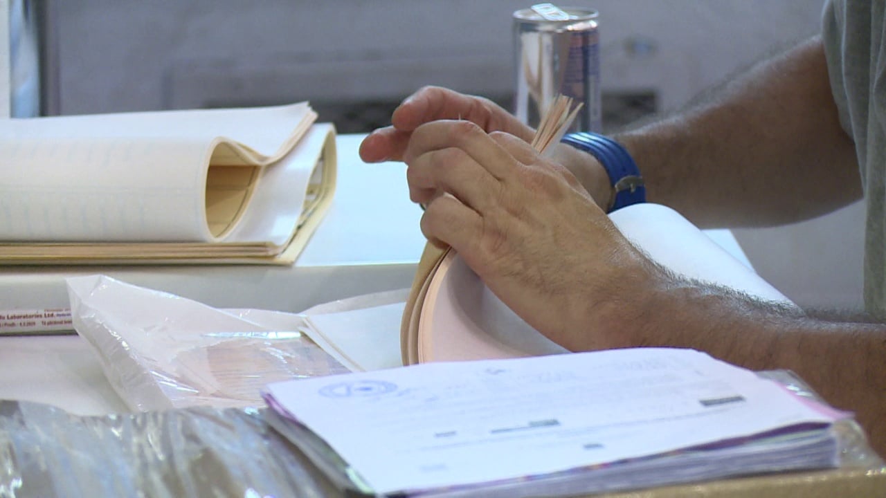 Verifikimi paszgjedhor  Hapja e kutive të  11 majit   KQZ do të shikojë numërimin dhe dokumentet e 210 kutive