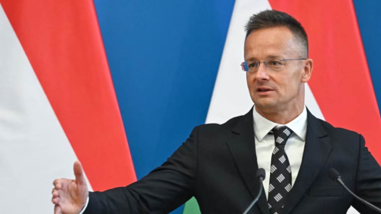 Hungaria deklaron përkrahjen ndaj Serbisë për furnizimin me naftë  Vuçiç  SHBA duhet të heq sanksionet ndaj kompanisë