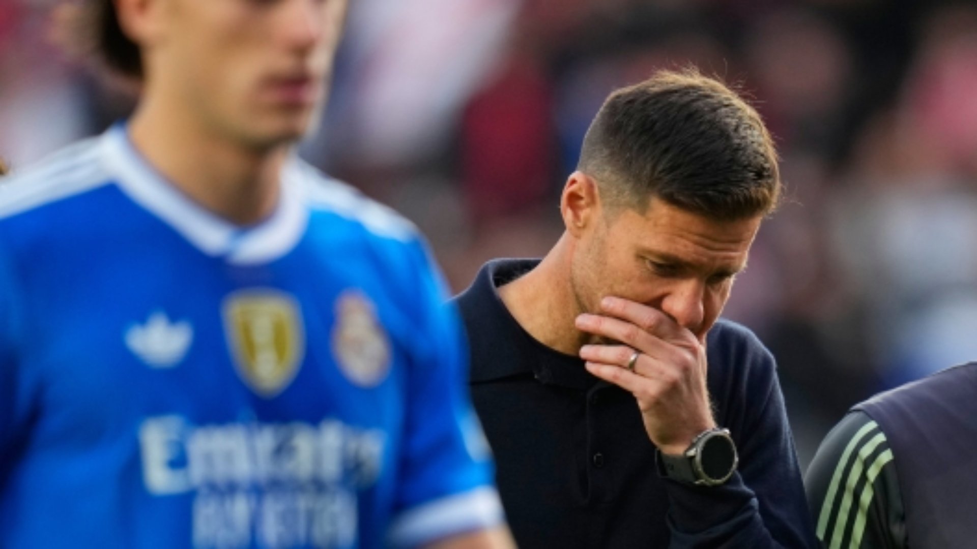 Real Madrid  një  fuçi baruti   Xabi Alonsos i tronditen pozitat  Florentino Perez ëndërron ende Klopp