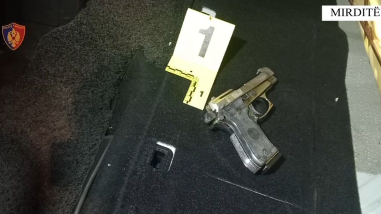 mbante-pistolete-nderkohe-qe-qarkullonte-me-makine-arrestohet-35-vjecarja-ne-mirdite