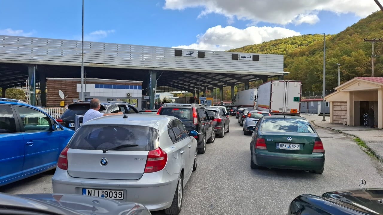 Festat e fundvitit  fluks i shtuar në pikën e kalimit kufitar të Kapshticës në vigjilje të Krishtlindjeve