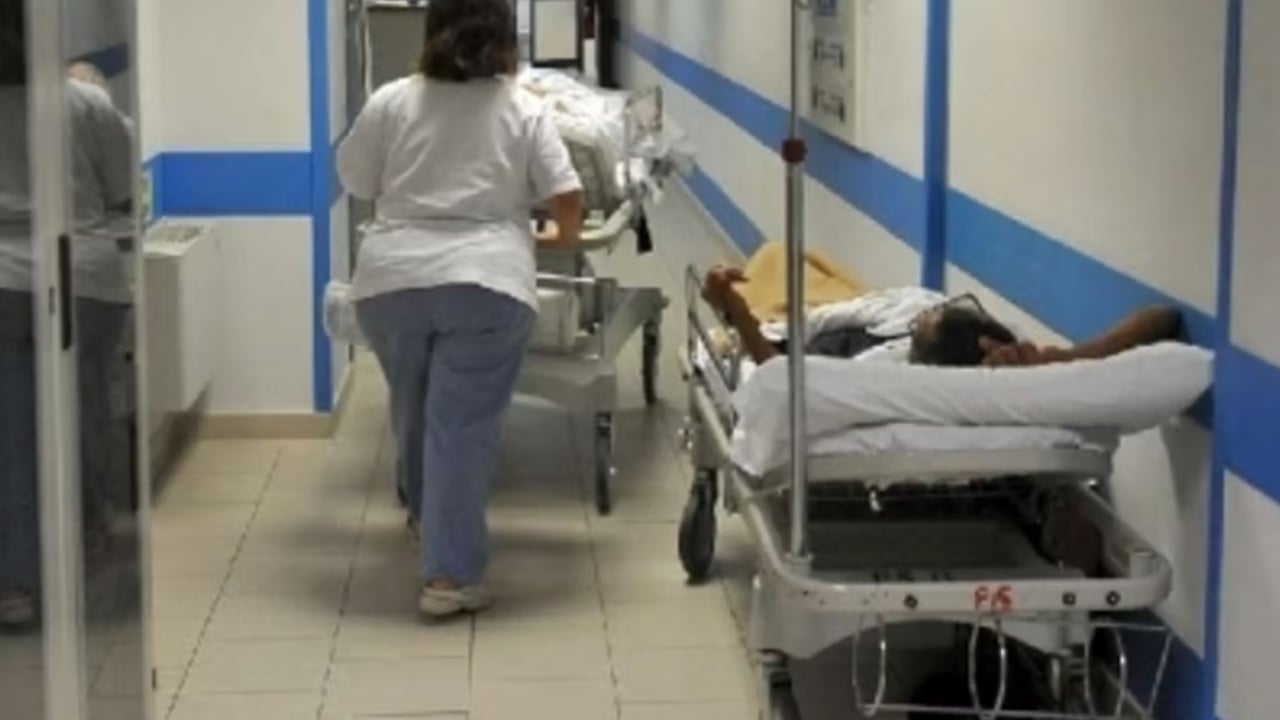 Tentoi të vriste shokun e dhomës në spital  arrestohet një 43 vjeçar