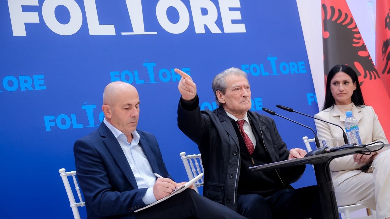 festat-e-fundvitit-shtyjne-per-ne-janar-revolucionin-e-pd-berisha-kur-te-zeme-sheshin-do-dalim-aty-cdo-nate-gjersa-te-perzeme-ramen