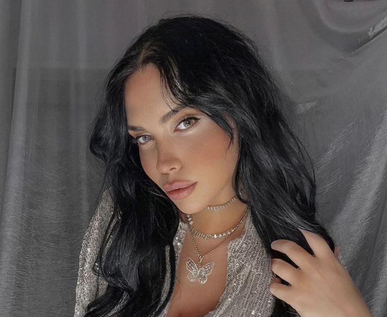 U përfol për një aksident të rëndë  reagon Einxhel Shkira  Jam si kokrra e mollës  theva këmbën kur 