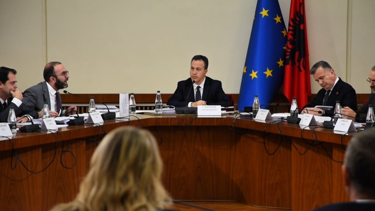 Kërkesa e SPAK për arrestimin e Ballukut  Kuvendi refuzon PD në për mbledhjen e Këshillit  Zv  kryeministrja do marrë kohën e nevojshme për të parë dosjen